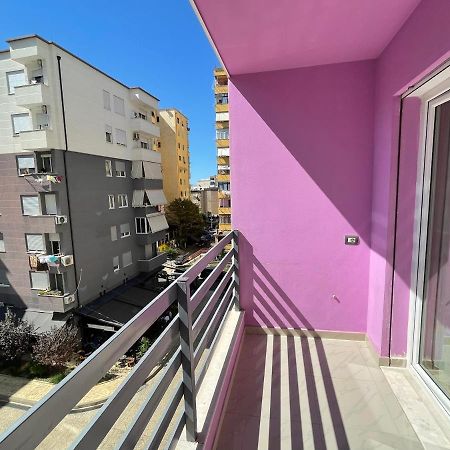 Modern & Cozy Apartment Tirana Esterno foto
